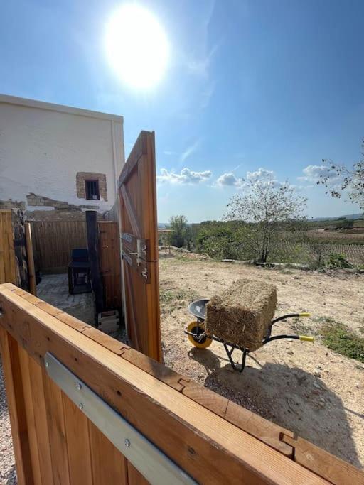 Masia Entre Vinedos Y Mar Holiday home *